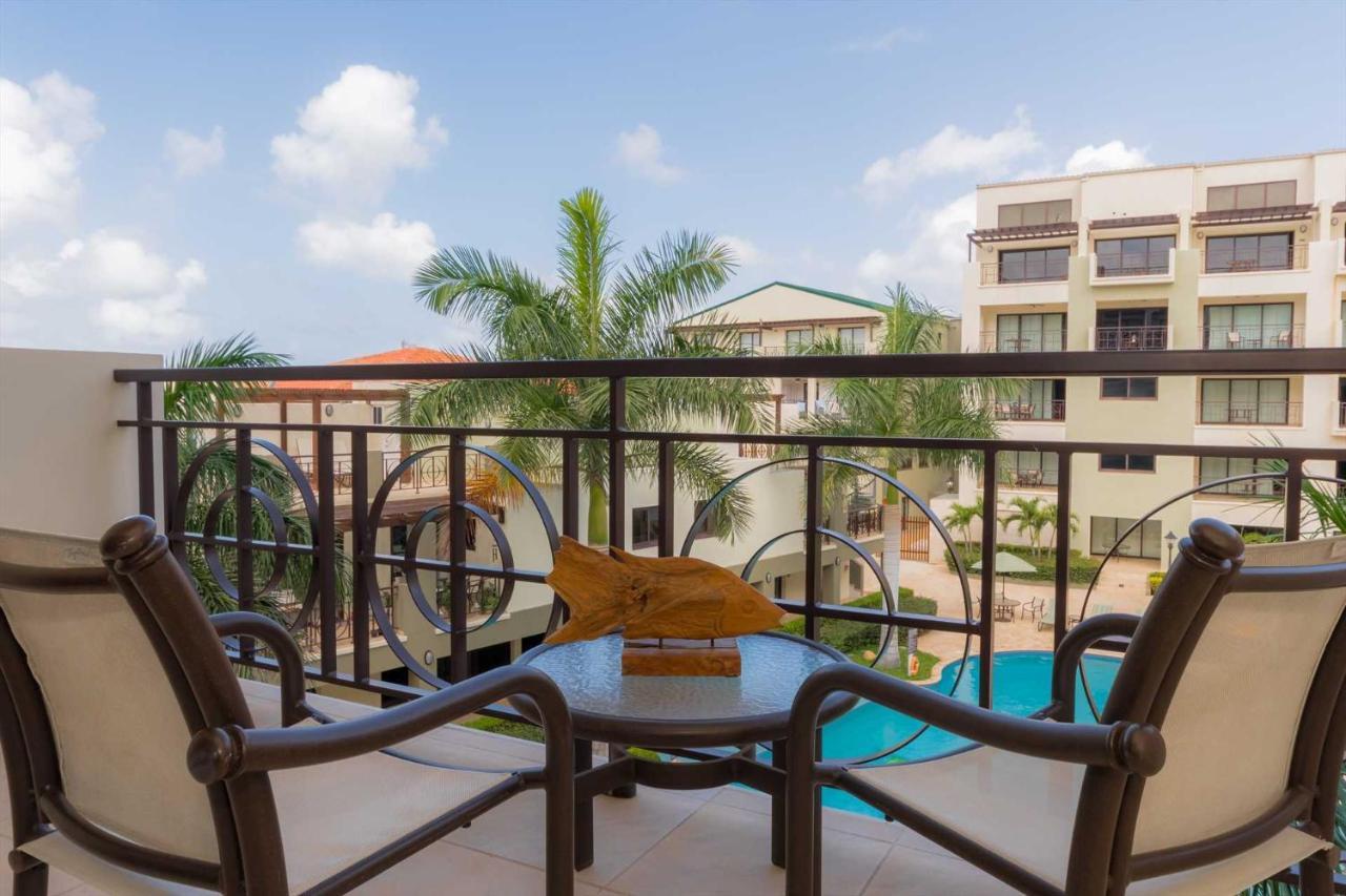 Palmaruba Condos パームビーチ エクステリア 写真